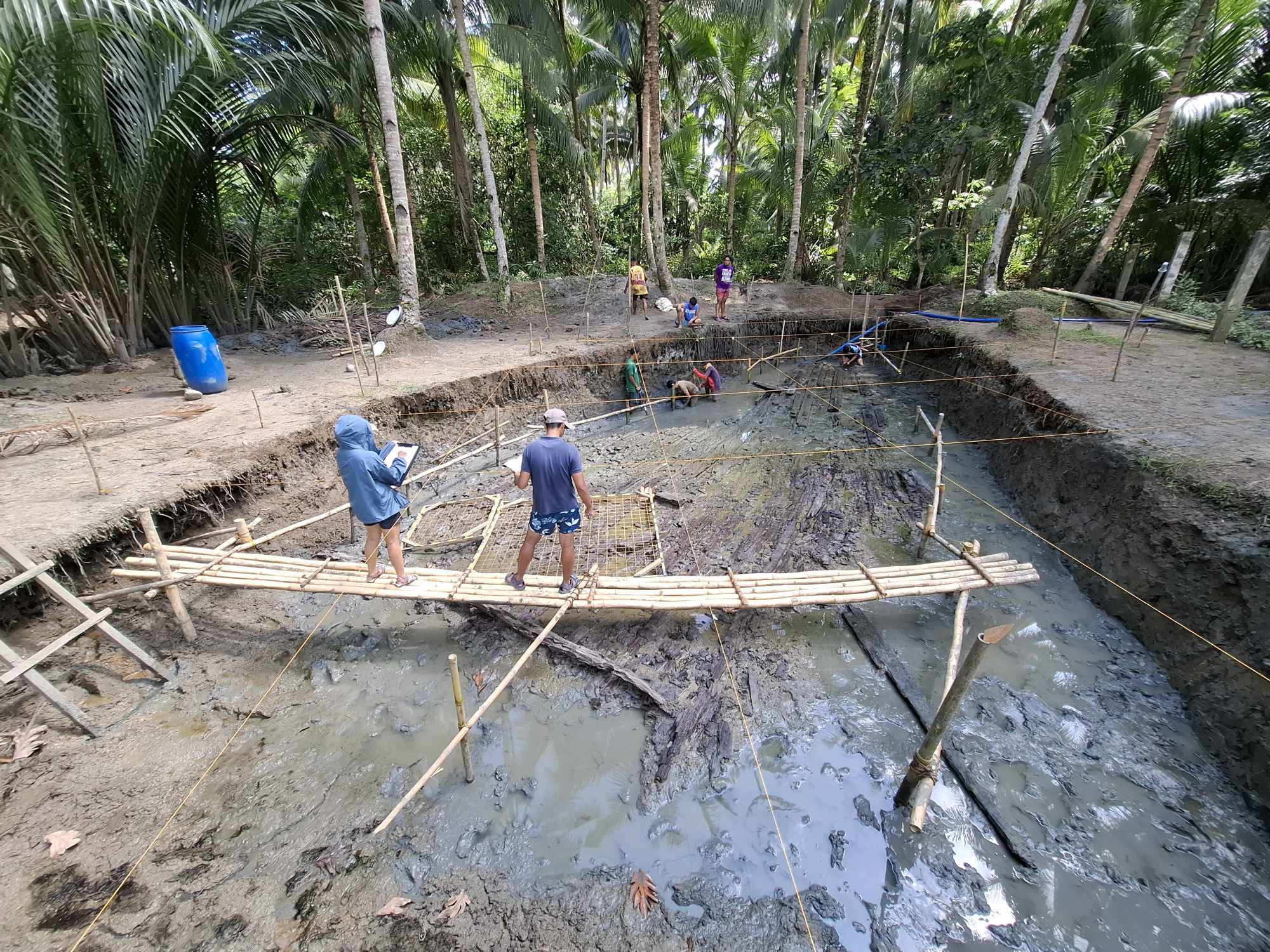 Butuan Boat 4 and 9 (8th - 10th centuries CE) excavation and documentation4